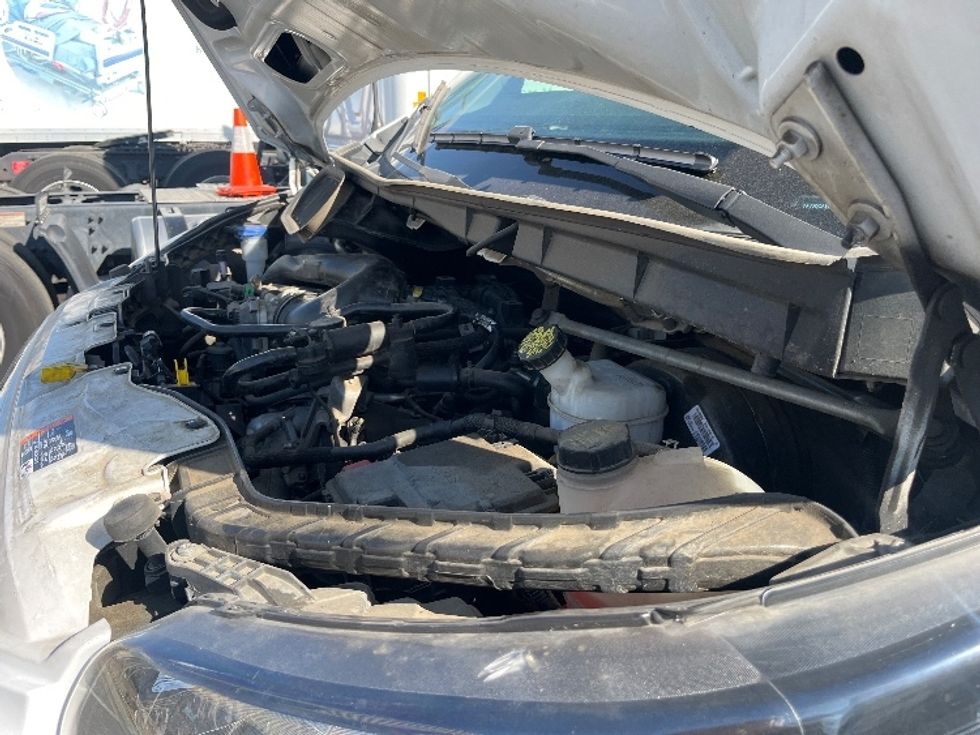 Cargo Van (Panel Van)-Light and Medium Duty Trucks-Ford-2020-Transit 350-Fresno-CA-55,072\n\t\tmiles-$ 38,250 - Image 22