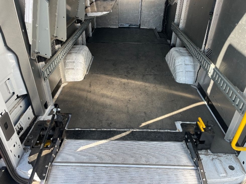 Cargo Van (Panel Van)-Light and Medium Duty Trucks-Ford-2020-Transit 350-Fresno-CA-55,072\n\t\tmiles-$ 38,250 - Image 9