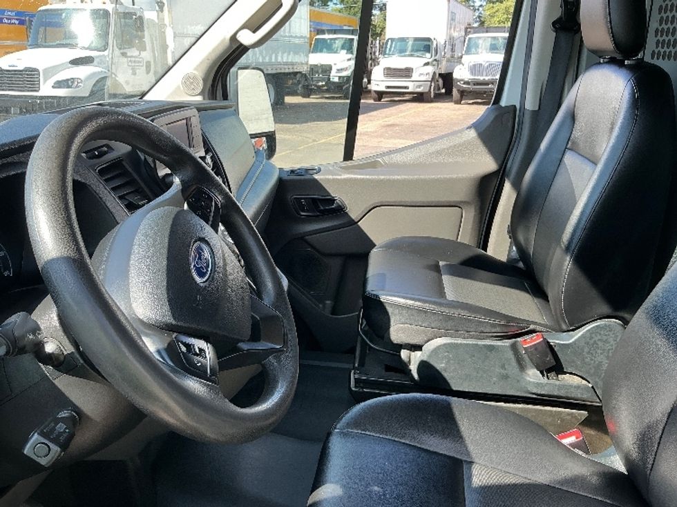 Cargo Van (Panel Van)-Light and Medium Duty Trucks-Ford-2020-Transit 350-Greeley-CO-151,763\n\t\tmiles-$ 26,000 - Image 19