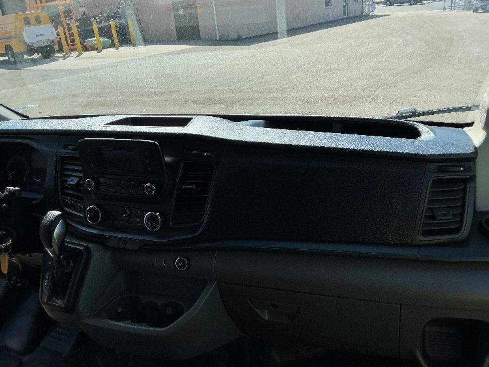 Cargo Van (Panel Van)-Light and Medium Duty Trucks-Ford-2020-Transit 350-Greeley-CO-151,763\n\t\tmiles-$ 26,000 - Image 21