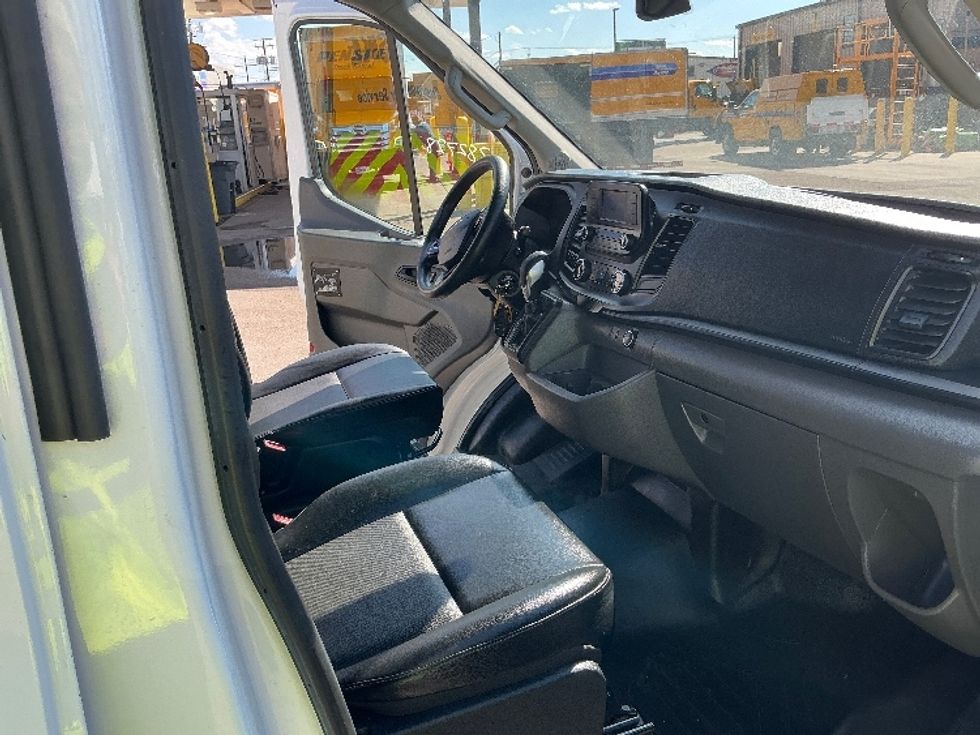 Cargo Van (Panel Van)-Light and Medium Duty Trucks-Ford-2020-Transit 350-Greeley-CO-151,763\n\t\tmiles-$ 26,000 - Image 22