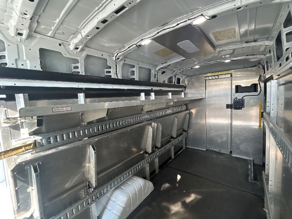 Cargo Van (Panel Van)-Light and Medium Duty Trucks-Ford-2020-Transit 350-Greensboro-NC-62,062\n\t\tmiles-$ 37,000 - Image 11