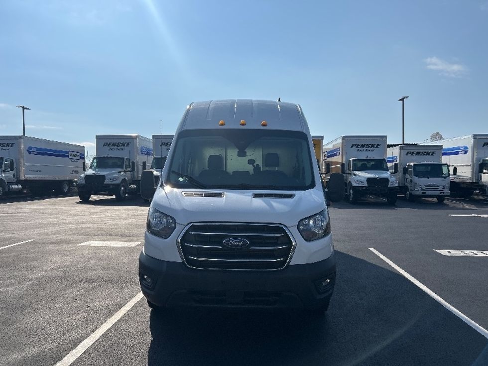 Cargo Van (Panel Van)-Light and Medium Duty Trucks-Ford-2020-Transit 350-Greensboro-NC-62,062\n\t\tmiles-$ 37,000 - Image 2