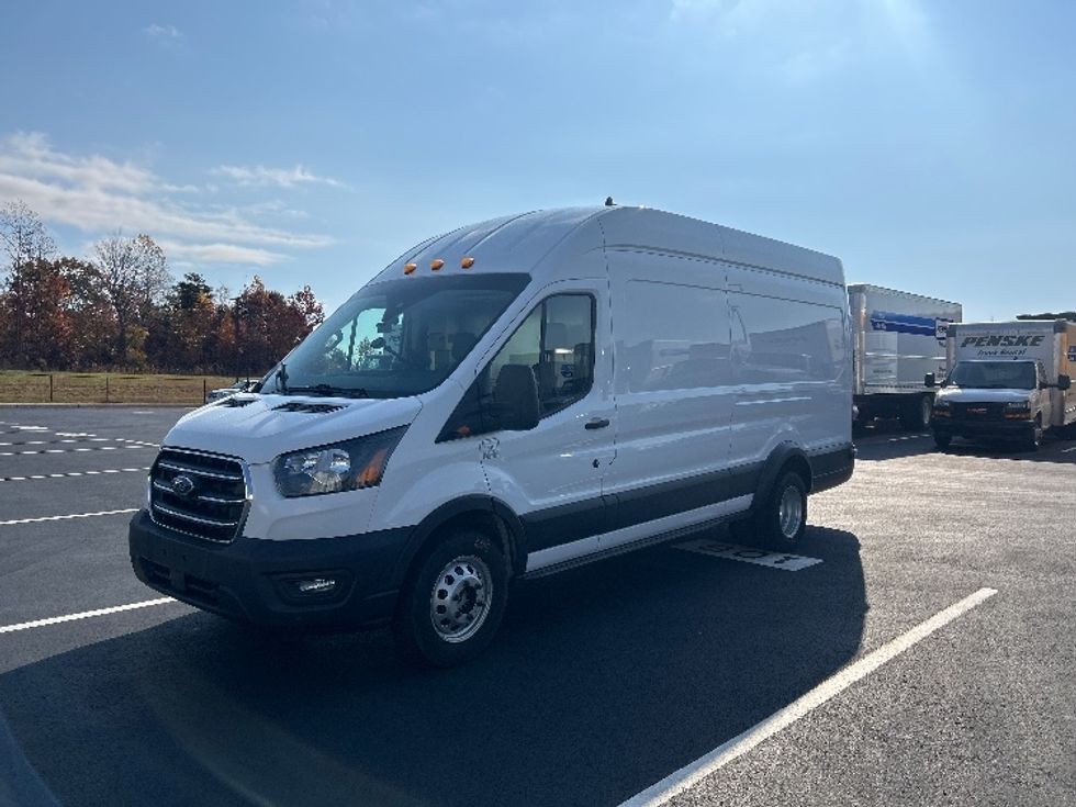 Cargo Van (Panel Van)-Light and Medium Duty Trucks-Ford-2020-Transit 350-Greensboro-NC-62,062\n\t\tmiles-$ 37,000 - Image 3