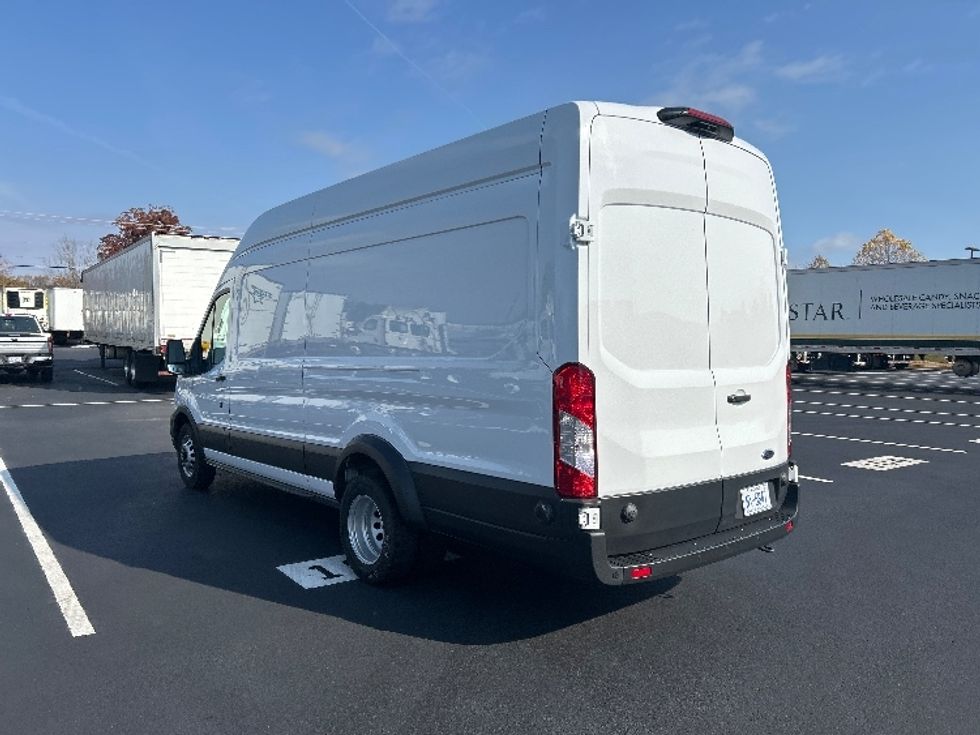 Cargo Van (Panel Van)-Light and Medium Duty Trucks-Ford-2020-Transit 350-Greensboro-NC-62,062\n\t\tmiles-$ 37,000 - Image 6
