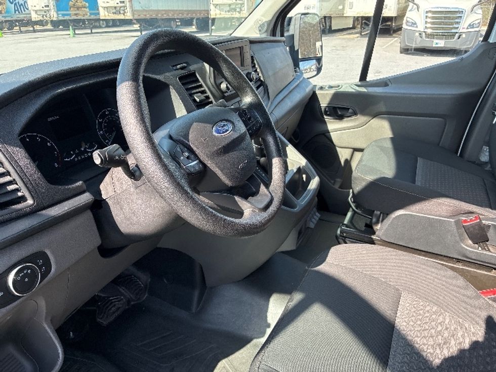 Cargo Van (Panel Van)-Light and Medium Duty Trucks-Ford-2020-Transit 350-Greenville-SC-57,246\n\t\tmiles-$ 35,500 - Image 17