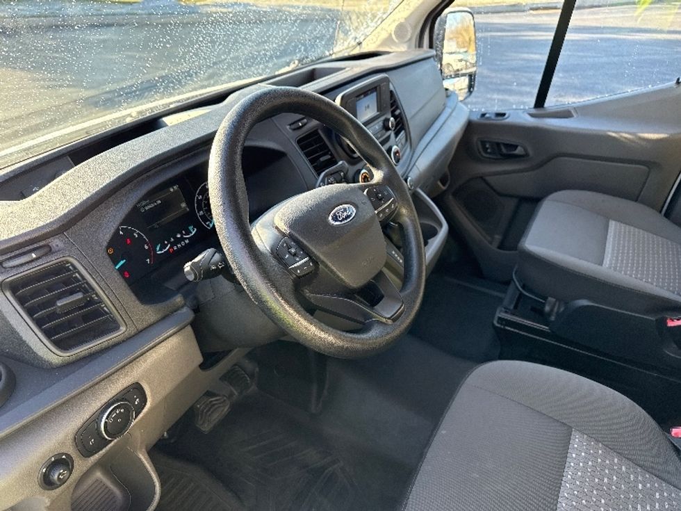 Cargo Van (Panel Van)-Light and Medium Duty Trucks-Ford-2020-Transit 350-Harrisburg-PA-141,363\n\t\tmiles-$ 27,750 - Image 17