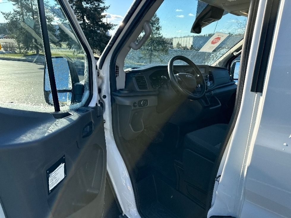 Cargo Van (Panel Van)-Light and Medium Duty Trucks-Ford-2020-Transit 350-Harrisburg-PA-158,402\n\t\tmiles-$ 25,250 - Image 16