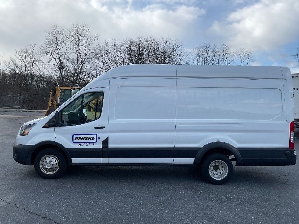 Cargo Van (Panel Van)-Light and Medium Duty Trucks-Ford-2020-Transit 350-Harrisburg-PA-158,402\n\t\tmiles-$ 25,250 - Image 4