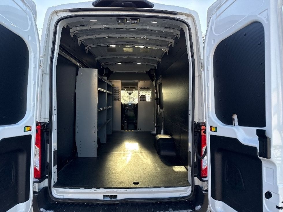 Cargo Van (Panel Van)-Light and Medium Duty Trucks-Ford-2020-Transit 350-Harrisburg-PA-158,402\n\t\tmiles-$ 25,250 - Image 8