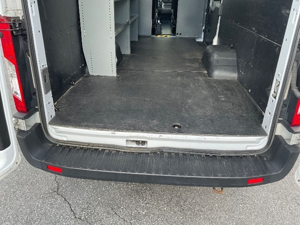 Cargo Van (Panel Van)-Light and Medium Duty Trucks-Ford-2020-Transit 350-Harrisburg-PA-158,402\n\t\tmiles-$ 25,250 - Image 9