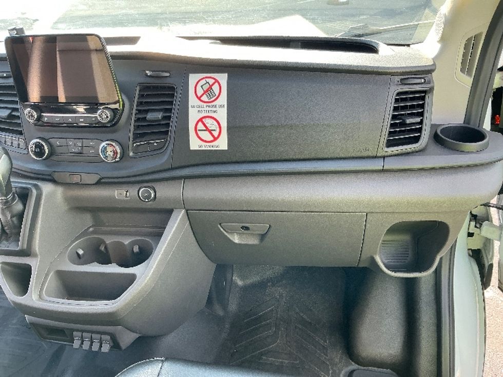 Cargo Van (Panel Van)-Light and Medium Duty Trucks-Ford-2020-Transit 350-Harrisburg-PA-37,955\n\t\tmiles-$ 40,500 - Image 21