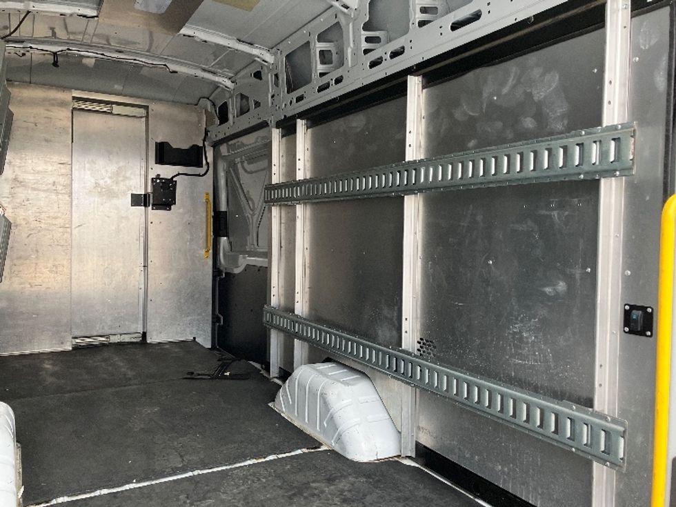 Cargo Van (Panel Van)-Light and Medium Duty Trucks-Ford-2020-Transit 350-Hueytown-AL-52,786\n\t\tmiles-$ 40,500 - Image 12