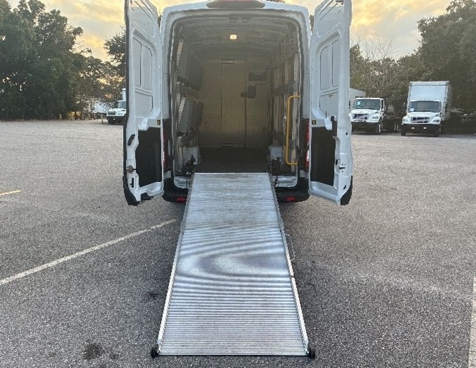 Cargo Van (Panel Van)-Light and Medium Duty Trucks-Ford-2020-Transit 350-Hueytown-AL-73,265\n\t\tmiles-$ 38,500 - Image 8