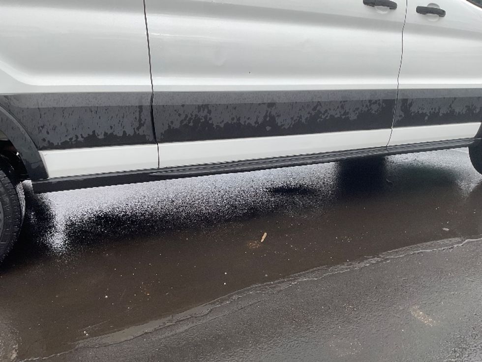 Cargo Van (Panel Van)-Light and Medium Duty Trucks-Ford-2020-Transit 350-Indianapolis-IN-97,807\n\t\tmiles-$ 33,750 - Image 12