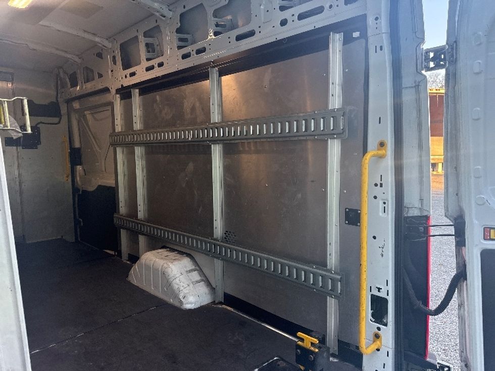 Cargo Van (Panel Van)-Light and Medium Duty Trucks-Ford-2020-Transit 350-Jacksonville-FL-52,632\n\t\tmiles-$ 40,000 - Image 12