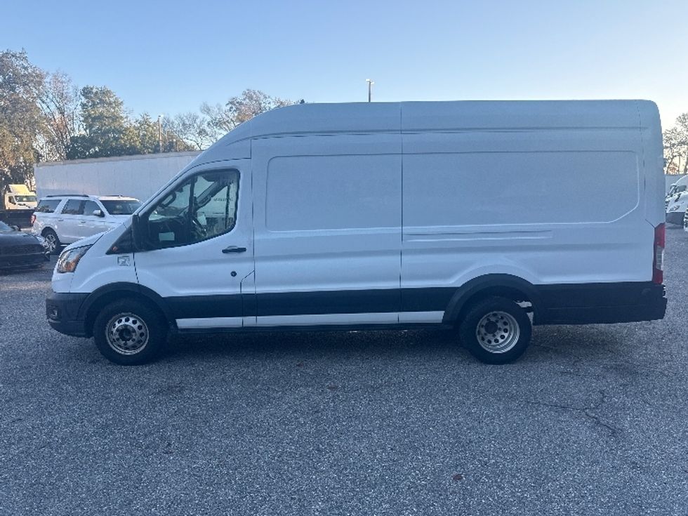 Cargo Van (Panel Van)-Light and Medium Duty Trucks-Ford-2020-Transit 350-Jacksonville-FL-52,632\n\t\tmiles-$ 40,000 - Image 4