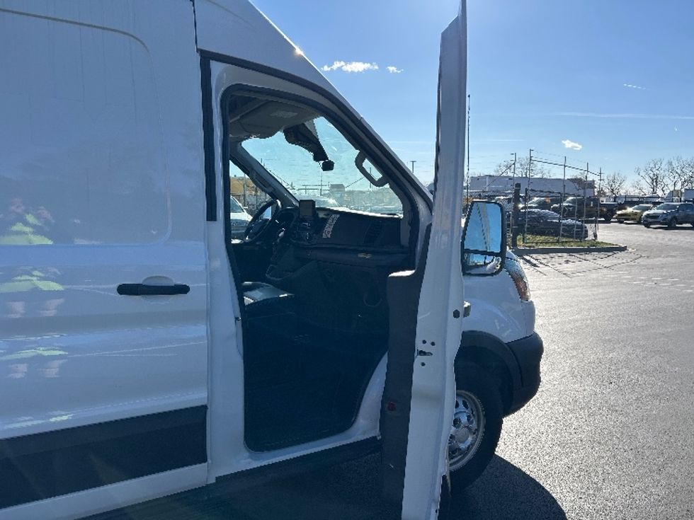 Cargo Van (Panel Van)-Light and Medium Duty Trucks-Ford-2020-Transit 350-Jessup-MD-49,517\n\t\tmiles-$ 39,500 - Image 20