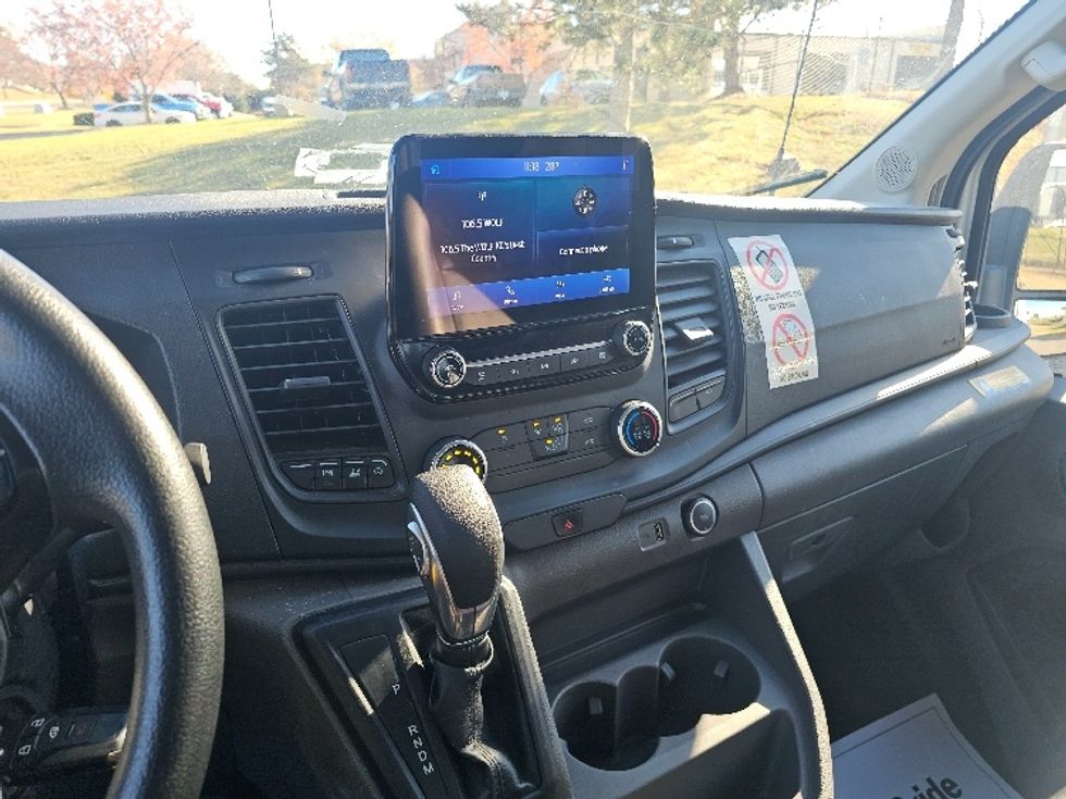 Cargo Van (Panel Van)-Light and Medium Duty Trucks-Ford-2020-Transit 350-Kansas City-MO-45,884\n\t\tmiles-$ 39,000 - Image 18