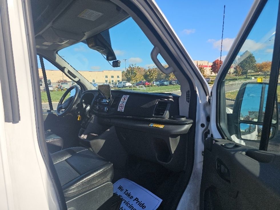 Cargo Van (Panel Van)-Light and Medium Duty Trucks-Ford-2020-Transit 350-Kansas City-MO-45,884\n\t\tmiles-$ 39,000 - Image 20