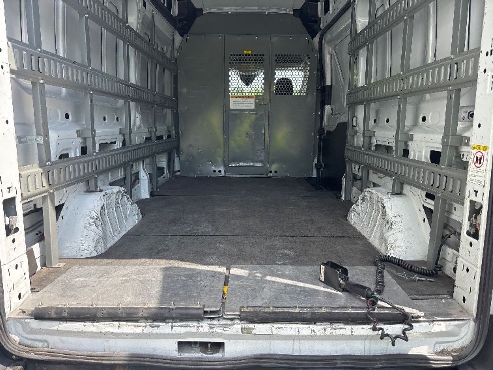 Cargo Van (Panel Van)-Light and Medium Duty Trucks-Ford-2020-Transit 350-Ladson-SC-91,533\n\t\tmiles-$ 34,750 - Image 9