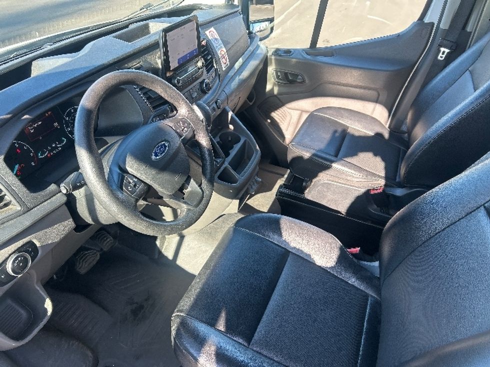 Cargo Van (Panel Van)-Light and Medium Duty Trucks-Ford-2020-Transit 350-Linden-NJ-36,023\n\t\tmiles-$ 40,250 - Image 17