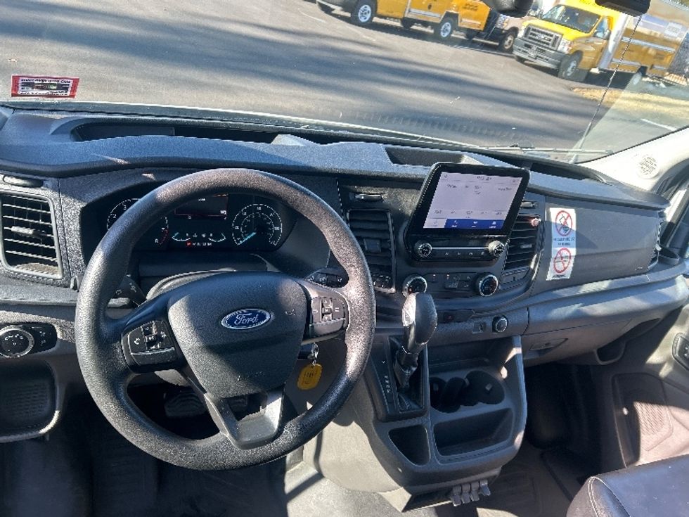 Cargo Van (Panel Van)-Light and Medium Duty Trucks-Ford-2020-Transit 350-Linden-NJ-36,023\n\t\tmiles-$ 40,250 - Image 18