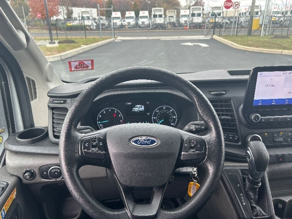 Cargo Van (Panel Van)-Light and Medium Duty Trucks-Ford-2020-Transit 350-Linden-NJ-38,050\n\t\tmiles-$ 40,500 - Image 18