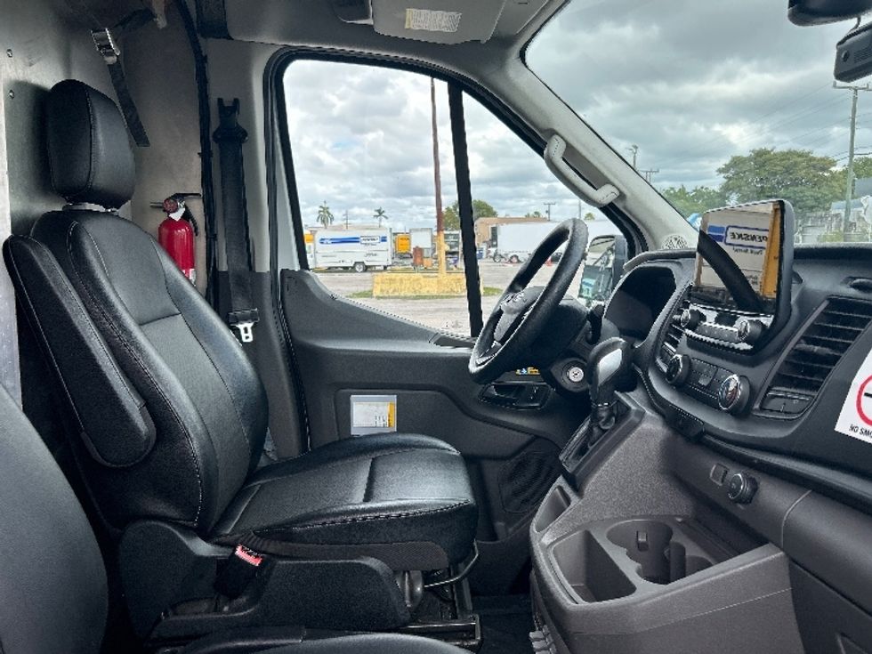 Cargo Van (Panel Van)-Light and Medium Duty Trucks-Ford-2020-Transit 350-Medley-FL-32,013\n\t\tmiles-$ 40,250 - Image 20