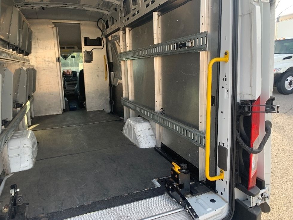 Cargo Van (Panel Van)-Light and Medium Duty Trucks-Ford-2020-Transit 350-Nashville (Mount Juliet)-TN-44,563\n\t\tmiles-$ 41,250 - Image 12