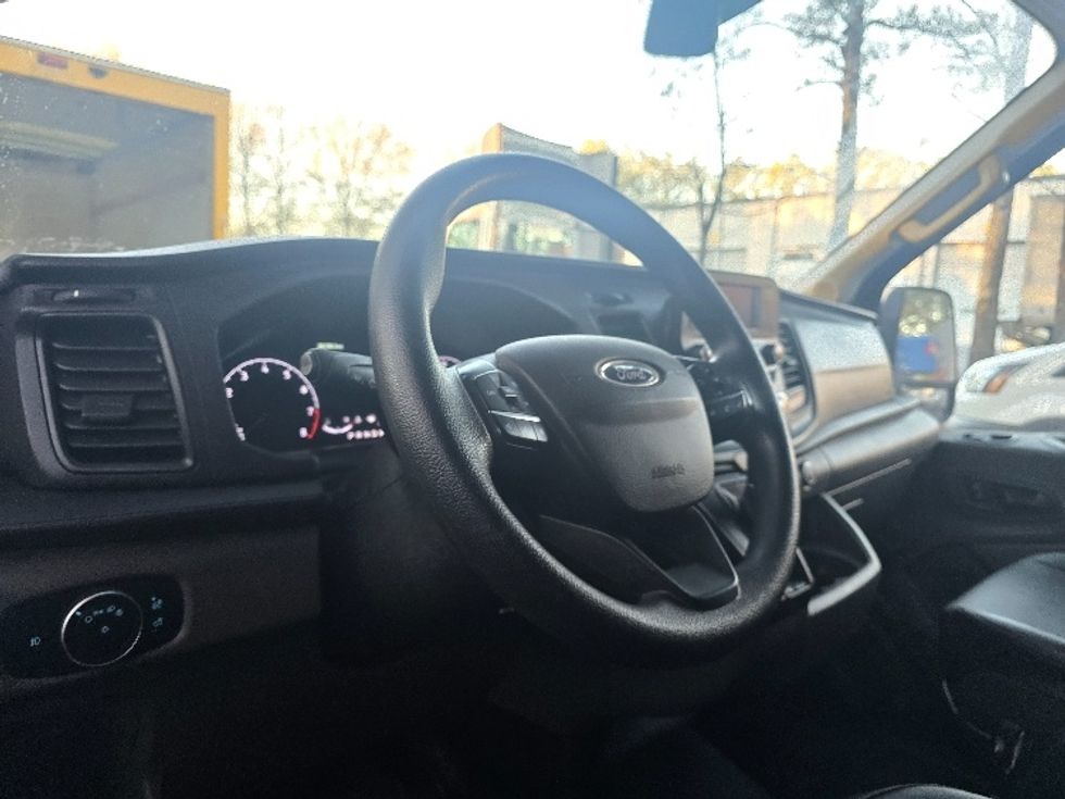 Cargo Van (Panel Van)-Light and Medium Duty Trucks-Ford-2020-Transit 350-Norcross-GA-82,100\n\t\tmiles-$ 30,250 - Image 16