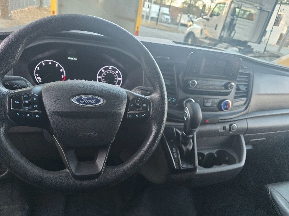 Cargo Van (Panel Van)-Light and Medium Duty Trucks-Ford-2020-Transit 350-Norcross-GA-82,100\n\t\tmiles-$ 30,250 - Image 17