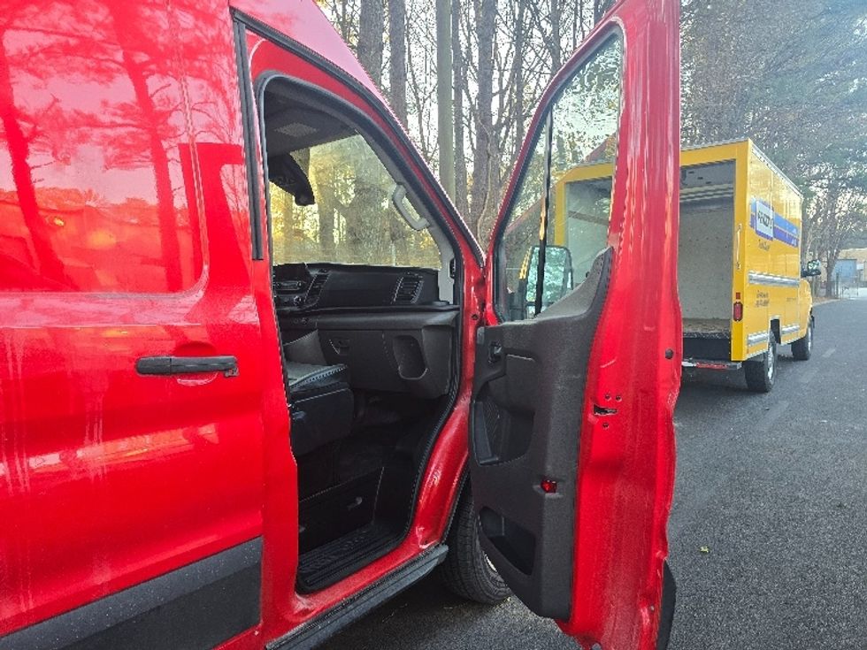 Cargo Van (Panel Van)-Light and Medium Duty Trucks-Ford-2020-Transit 350-Norcross-GA-82,100\n\t\tmiles-$ 30,250 - Image 19
