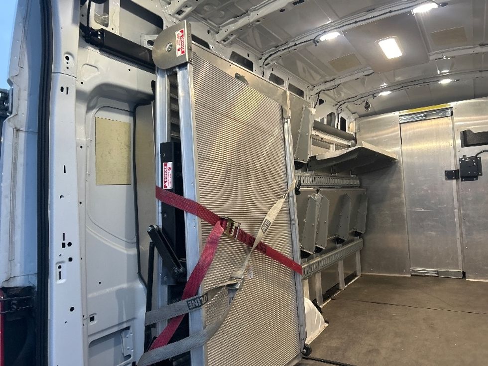 Cargo Van (Panel Van)-Light and Medium Duty Trucks-Ford-2020-Transit 350-Obetz-OH-28,392\n\t\tmiles-$ 40,500 - Image 11