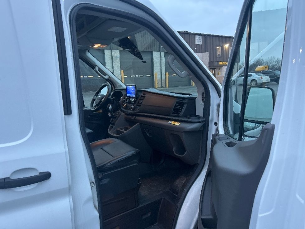 Cargo Van (Panel Van)-Light and Medium Duty Trucks-Ford-2020-Transit 350-Obetz-OH-28,392\n\t\tmiles-$ 40,500 - Image 20