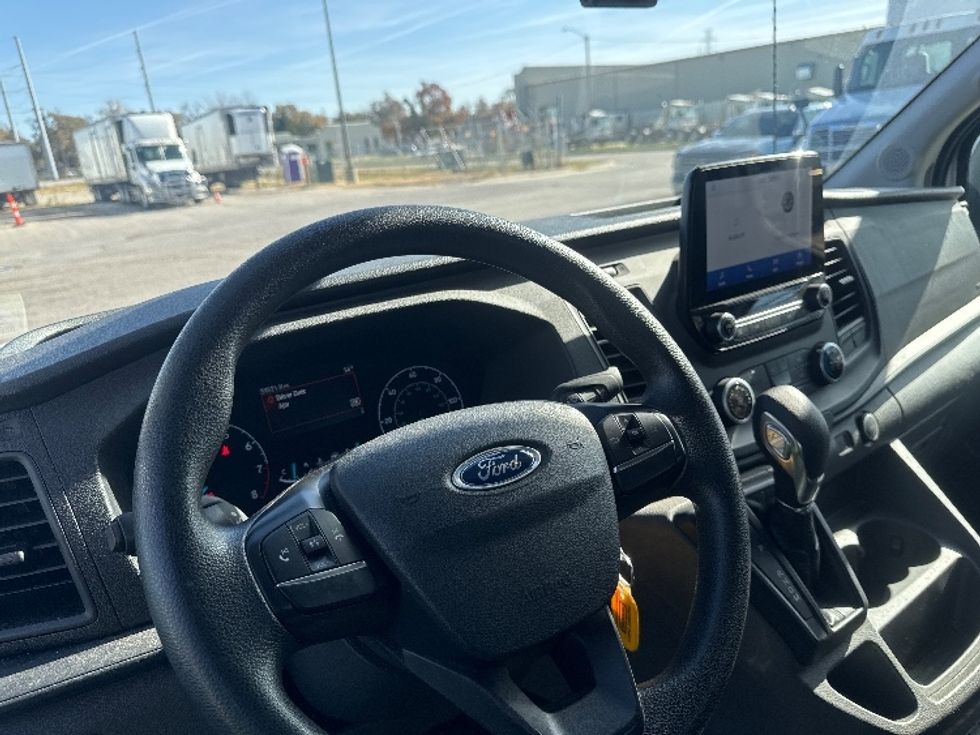 Cargo Van (Panel Van)-Light and Medium Duty Trucks-Ford-2020-Transit 350-Omaha-NE-39,521\n\t\tmiles-$ 39,750 - Image 17