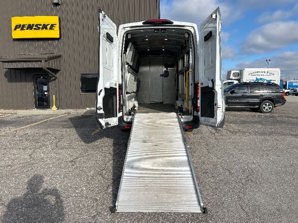 Cargo Van (Panel Van)-Light and Medium Duty Trucks-Ford-2020-Transit 350-Omaha-NE-39,521\n\t\tmiles-$ 39,750 - Image 9