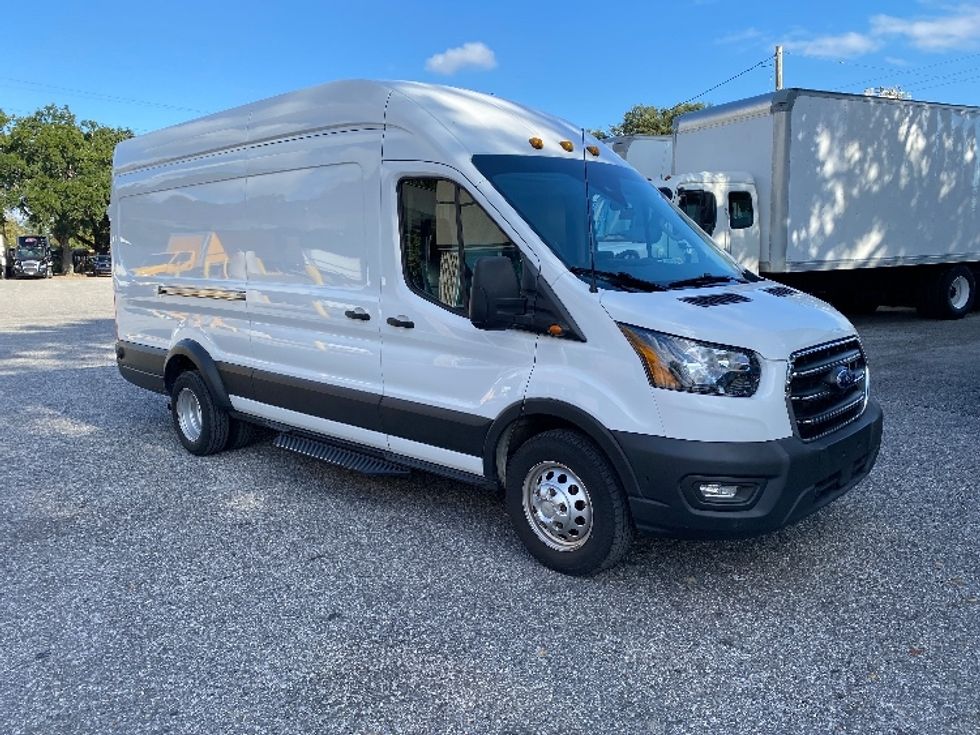 Cargo Van (Panel Van)-Light and Medium Duty Trucks-Ford-2020-Transit 350-Pensacola-FL-62,305\n\t\tmiles-$ 39,500 - Image 1