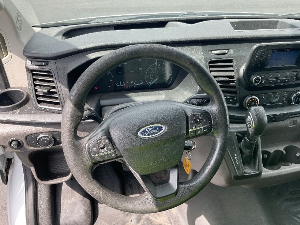 Cargo Van (Panel Van)-Light and Medium Duty Trucks-Ford-2020-Transit 350-Phoenix-AZ-53,859\n\t\tmiles-$ 31,250 - Image 17
