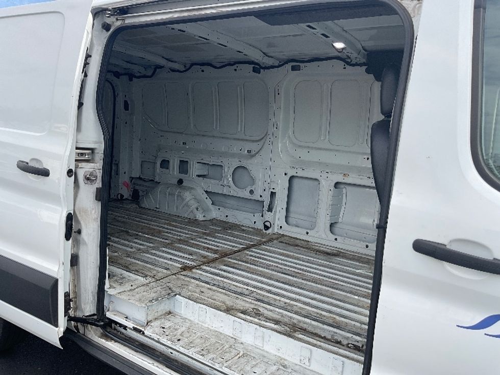 Cargo Van (Panel Van)-Light and Medium Duty Trucks-Ford-2020-Transit 350-Phoenix-AZ-53,859\n\t\tmiles-$ 31,250 - Image 28