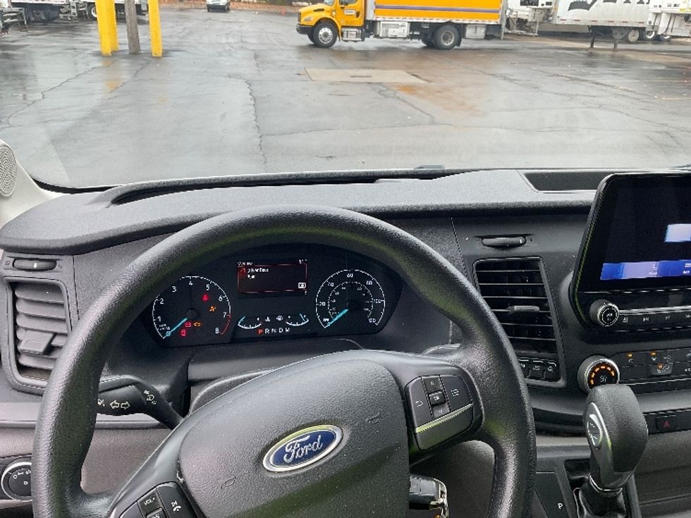 Cargo Van (Panel Van)-Light and Medium Duty Trucks-Ford-2020-Transit 350-Plymouth-MI-31,019\n\t\tmiles-$ 43,500 - Image 17
