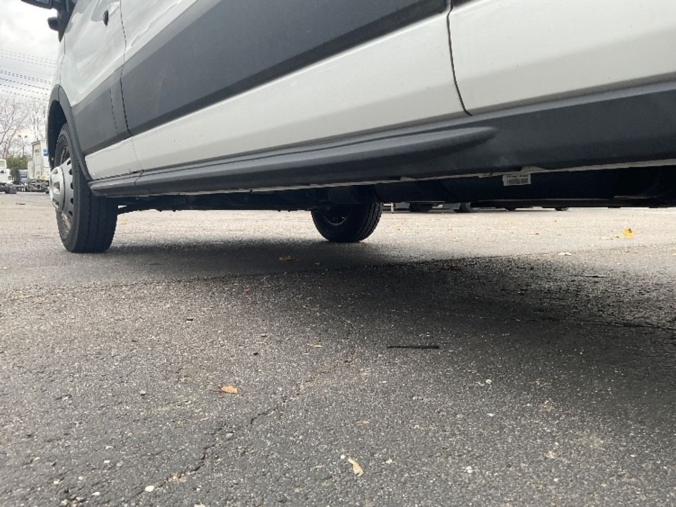 Cargo Van (Panel Van)-Light and Medium Duty Trucks-Ford-2020-Transit 350-Plymouth-MI-31,019\n\t\tmiles-$ 43,500 - Image 5