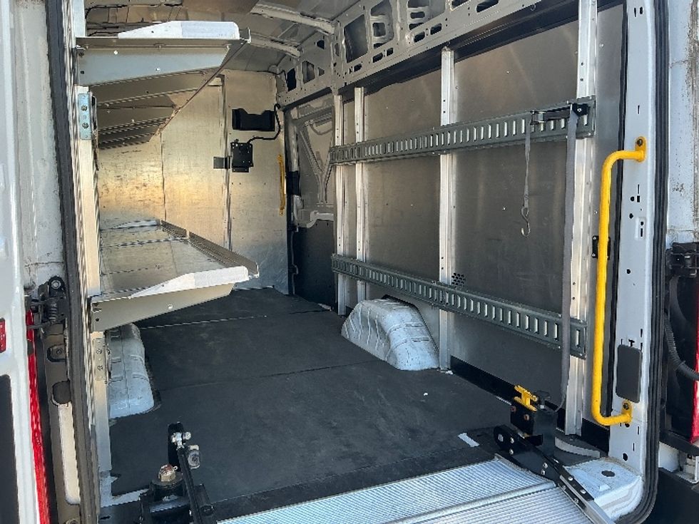 Cargo Van (Panel Van)-Light and Medium Duty Trucks-Ford-2020-Transit 350-Prince George-VA-72,162\n\t\tmiles-$ 38,000 - Image 12