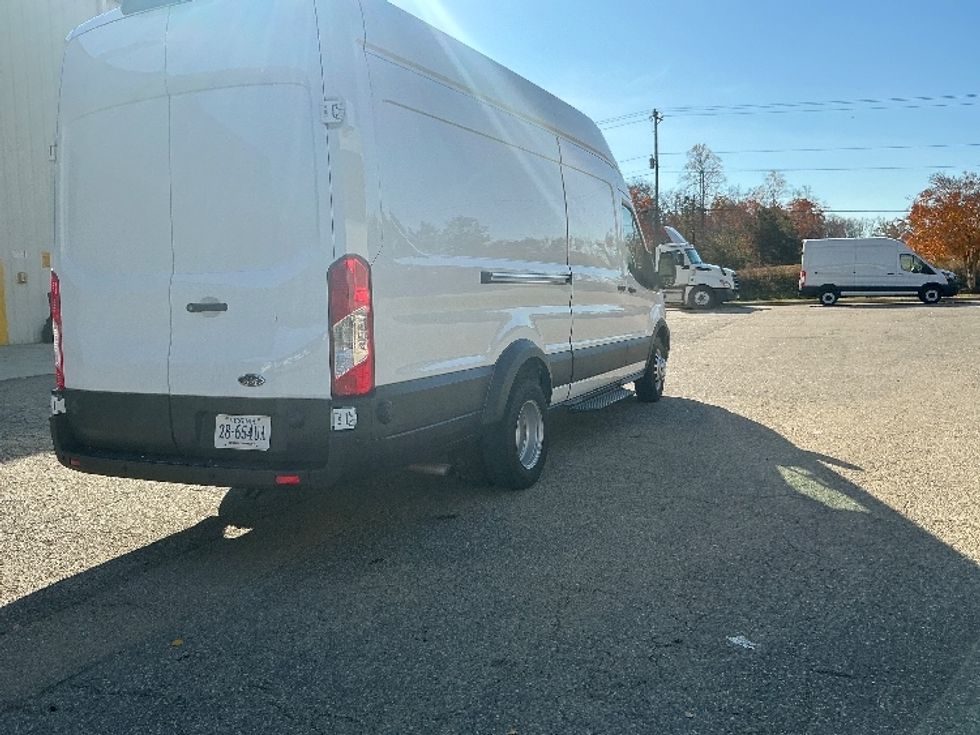 Cargo Van (Panel Van)-Light and Medium Duty Trucks-Ford-2020-Transit 350-Prince George-VA-72,162\n\t\tmiles-$ 38,000 - Image 13