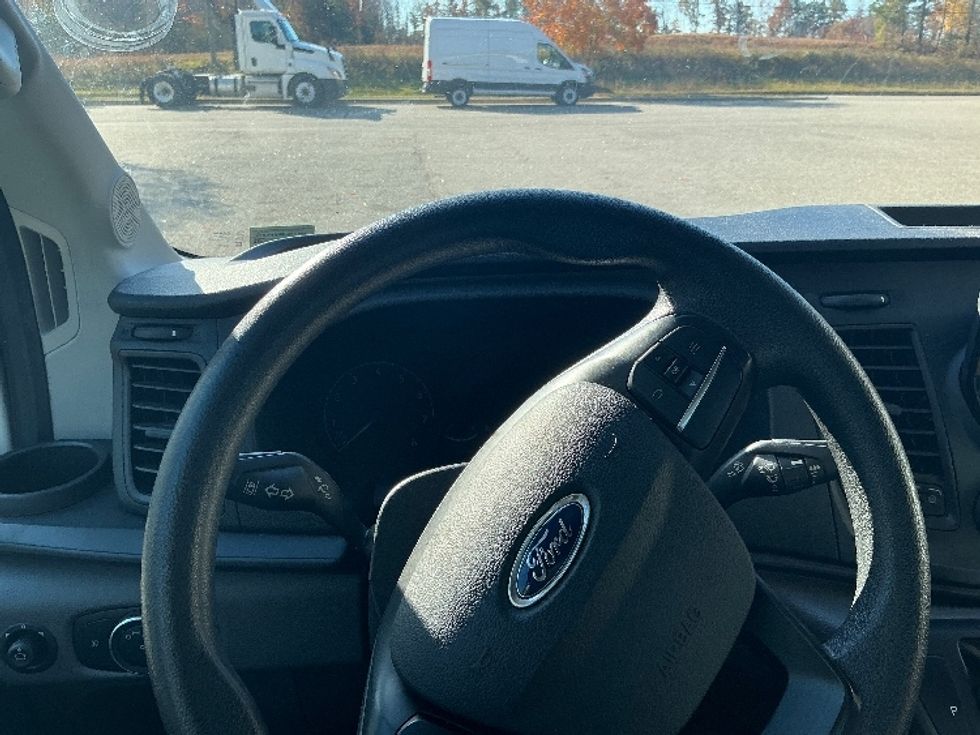 Cargo Van (Panel Van)-Light and Medium Duty Trucks-Ford-2020-Transit 350-Prince George-VA-72,162\n\t\tmiles-$ 38,000 - Image 18