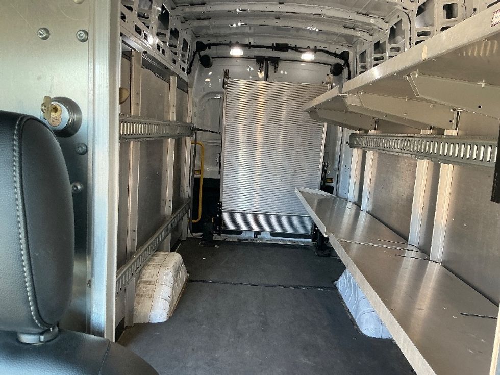 Cargo Van (Panel Van)-Light and Medium Duty Trucks-Ford-2020-Transit 350-Prince George-VA-72,162\n\t\tmiles-$ 38,000 - Image 25