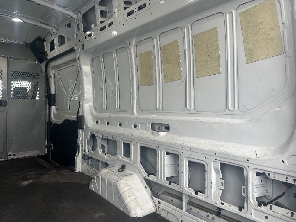 Cargo Van (Panel Van)-Light and Medium Duty Trucks-Ford-2020-Transit 350-Rochester-NY-110,497\n\t\tmiles-$ 32,250 - Image 12