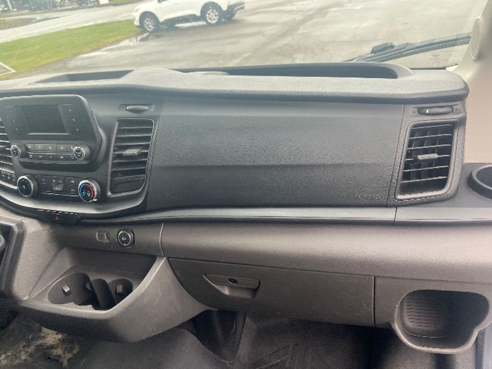 Cargo Van (Panel Van)-Light and Medium Duty Trucks-Ford-2020-Transit 350-Rochester-NY-110,497\n\t\tmiles-$ 32,250 - Image 21