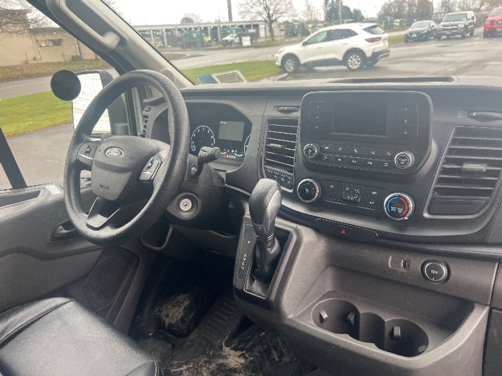 Cargo Van (Panel Van)-Light and Medium Duty Trucks-Ford-2020-Transit 350-Rochester-NY-110,497\n\t\tmiles-$ 32,250 - Image 22