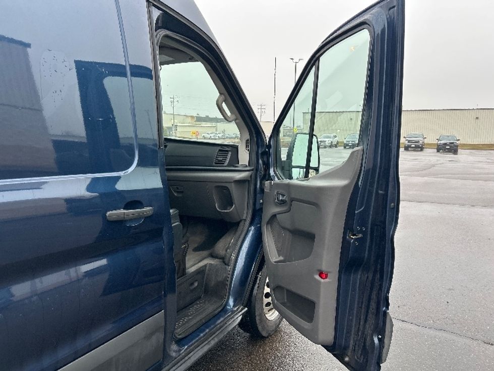 Cargo Van (Panel Van)-Light and Medium Duty Trucks-Ford-2020-Transit 350-Rothschild-WI-132,698\n\t\tmiles-$ 26,500 - Image 18
